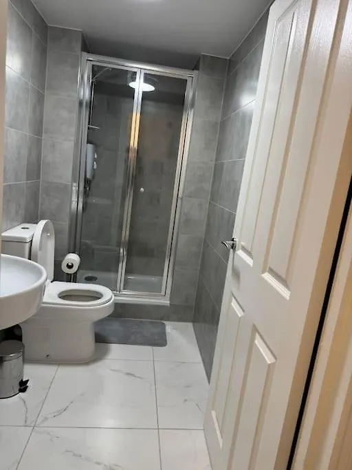 Apartment 2Bed Central Gloucester- Contractors Welcome GLOUCESTERSHIRE