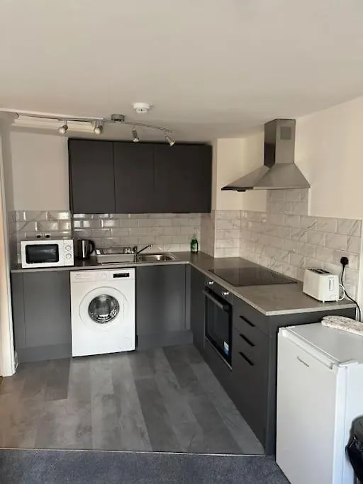 Apartment 2Bed Central Gloucester- Contractors Welcome GLOUCESTERSHIRE
